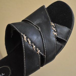 MERONA BLACK LEATHER WEDGE SLIDE/SANDAL, OPEN TOE, WOMEN’S SIZE 9, EUC!!!!